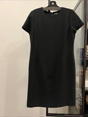 Theory Good Wool Classic Black Short-Sleeve Shift Dress
